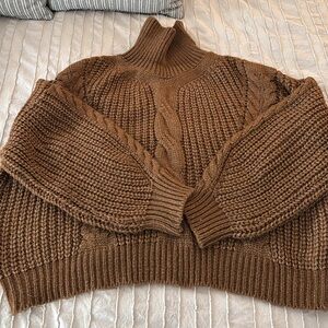 Lulus sweater